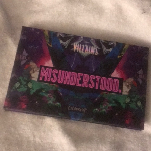 Colourpop Other - New Disney villain pallet